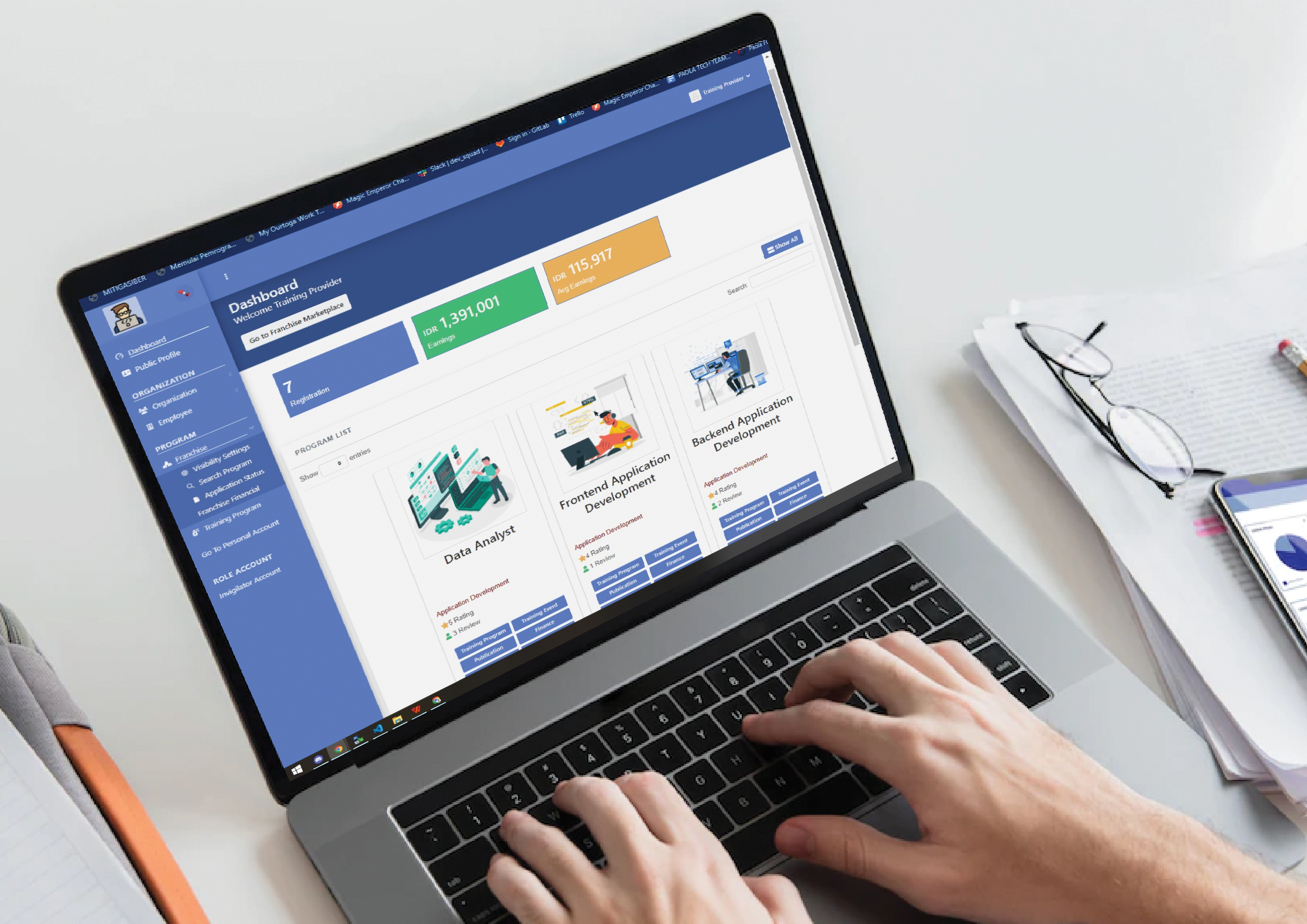 Complete learning management system for your provider network